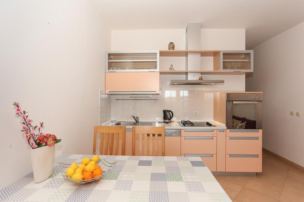 Apartments Meri Seget Vranjica Eksteriør bilde