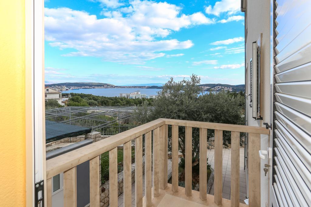 Apartments Meri Seget Vranjica Eksteriør bilde
